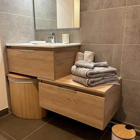 Beau Neuf Classe 3 Etoiles Relax Bourget- Centre Aix Les Bains Parc Floral Des Thermes * Экс-ле-Бен